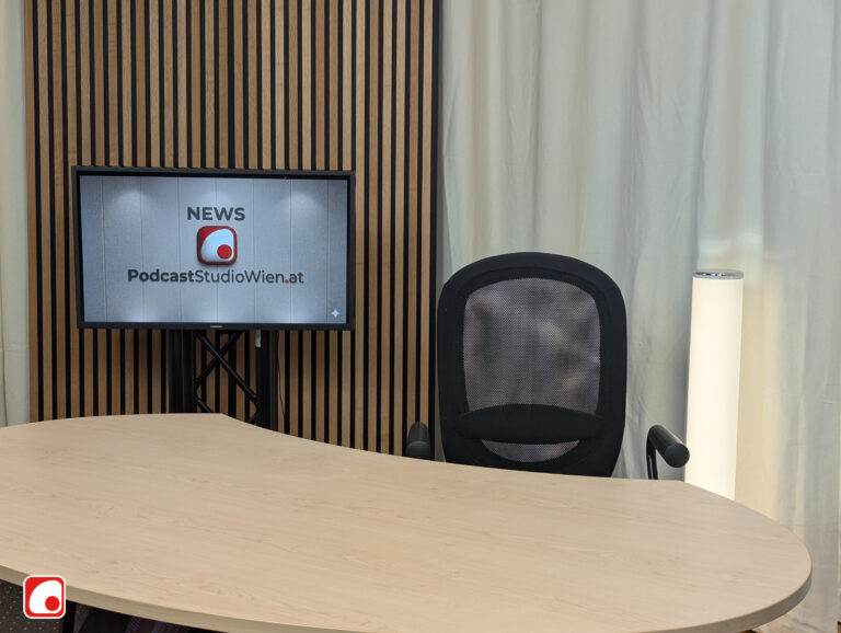 News- und Nachrichtensetup mit Bildschirm